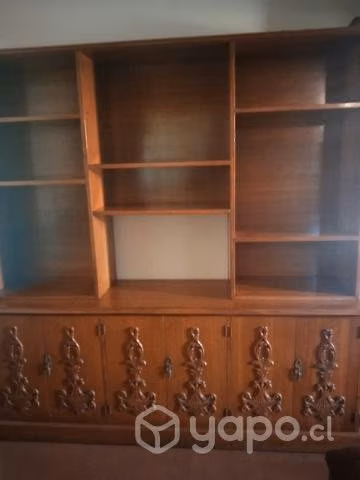 Mueble antiguo en buen estado