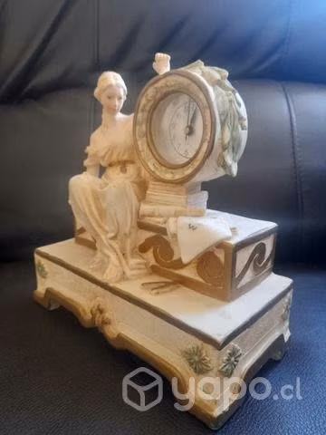 Reloj sobremesa