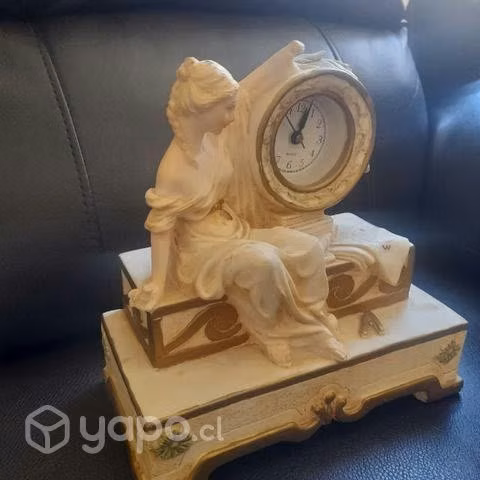 Reloj sobremesa