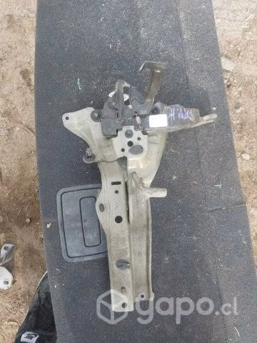 Chapa capot toyota hilux revvo