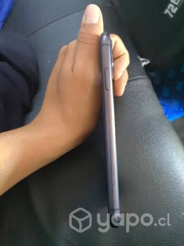 IPhone 11 color negro 64GB