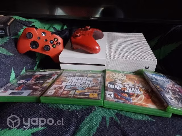 Xbox One S (14 Juegos)