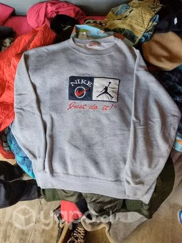 Poleron Nike Vintage