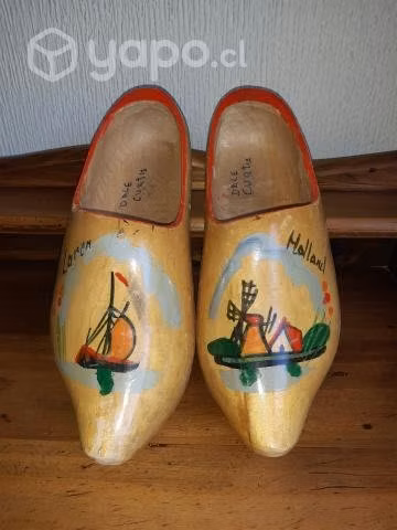 Par de zuecos holandeses originales de madera - Imagen 5