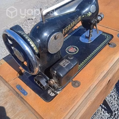 Maquina de Coser - Franklin - Imagen 3
