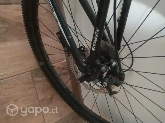 Hermosa Bicicleta aluminio Lahsen Aro 29 como nuev