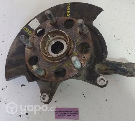 Muñón Con Masa Delantero Derecho (MXU253) Mahindra