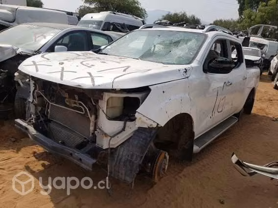 Puertas nissan np300 2017