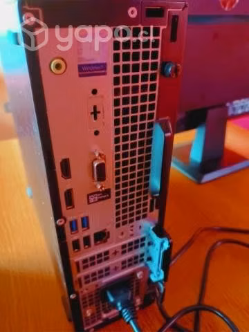Computador escritorio Dell Optiplex 3070