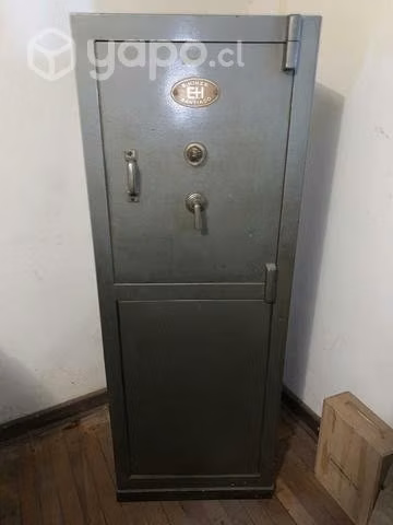 Caja fuerte antigua