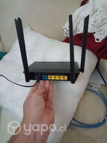 Router marca ASUS doble banda - Imagen 2