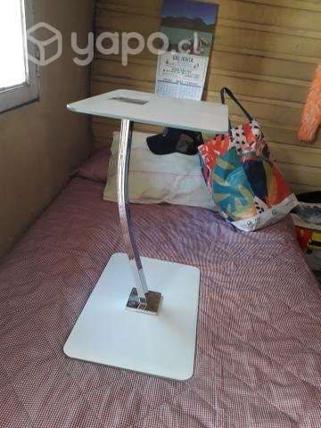 Mesa de vidrio templado con base de acero - Imagen 3