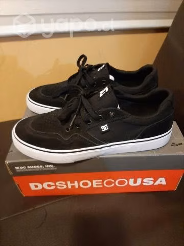 Zapatillas DC Modelo Rowlan