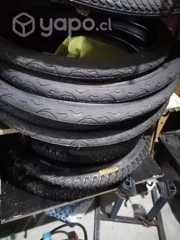 Neumáticos aro 26 nuevos lisos y calugas