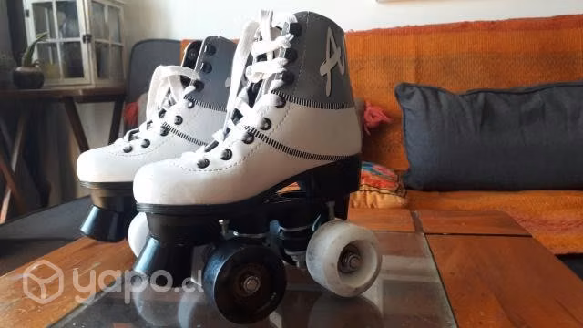 Patines Blancos Roller 4 Ruedas Niña N°26