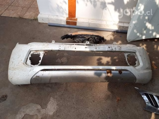 Parachoque delantero mitsubishi l200 2017