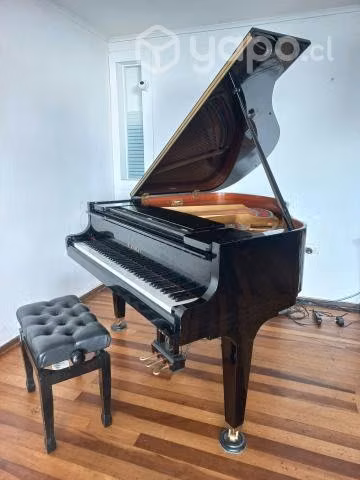 Piano de cola Kawai