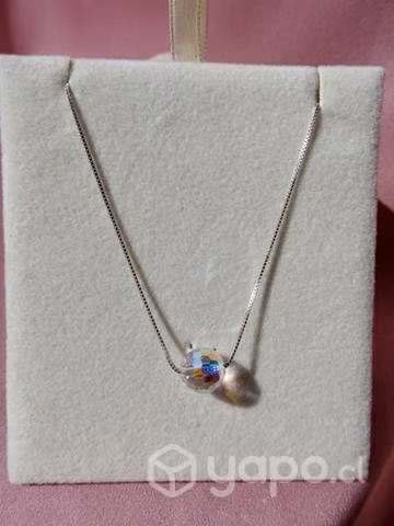 Collar esfera de Swarovski tornasol
