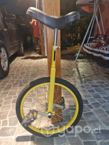 Monociclo Aluminio color amarillo