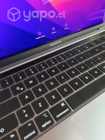 MacBook Pro M1 256 SSD 8GB RAM