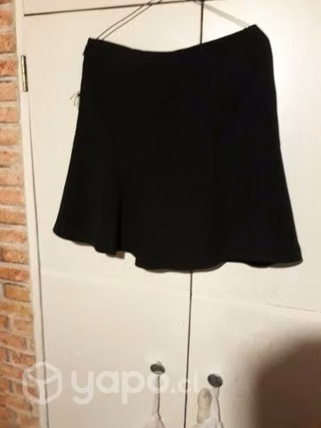 Falda negra mini