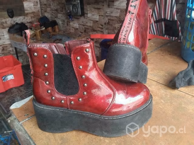 Zapatos una o dos posturas casi nuebos