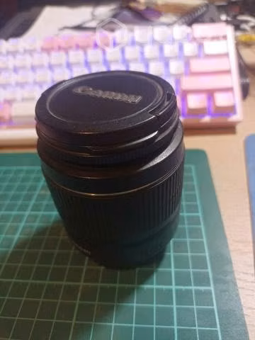Objetivo canon EFS 18-55mm