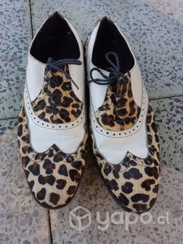 Zapatos únicos