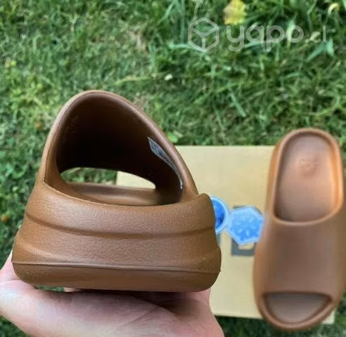 Yeezy Slide Flax - Imagen 4