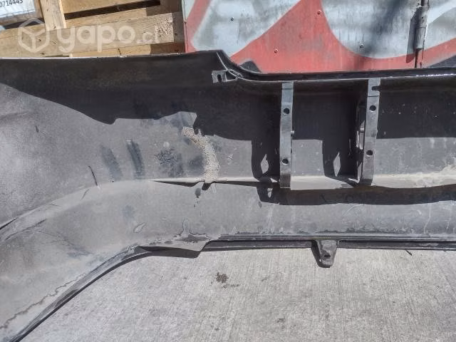 Parachoque trasero toyota corolla 2002-2003
