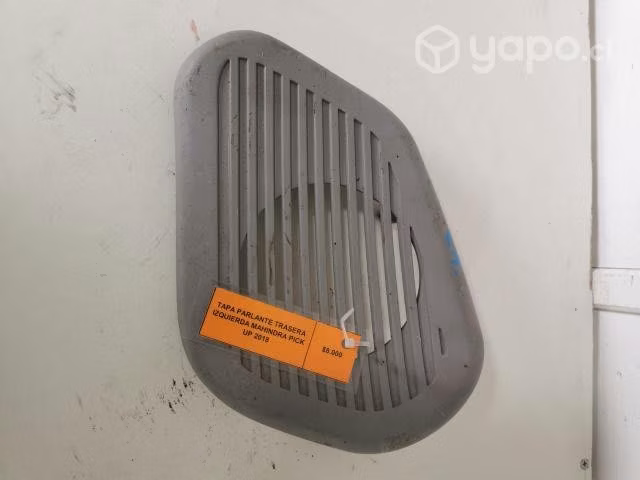 Tapa Parlante Trasera Izq Pick Up 2.2 2018