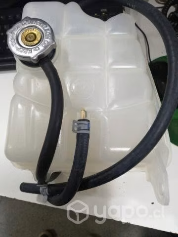 Deposito de agua jeep liberty 3.7 2002-04