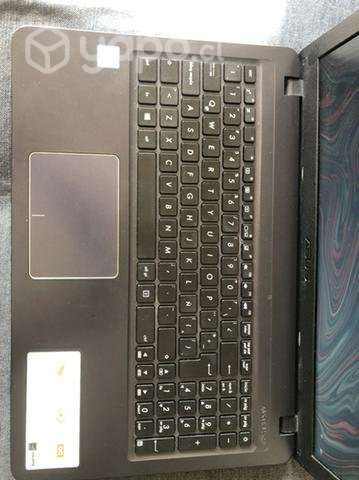 Notebook Asus // VivoBook X540UAR