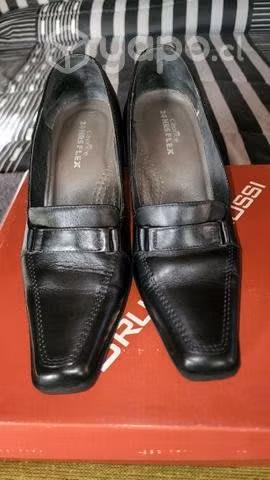 Zapato cuero caprice 24 hrs flex 37