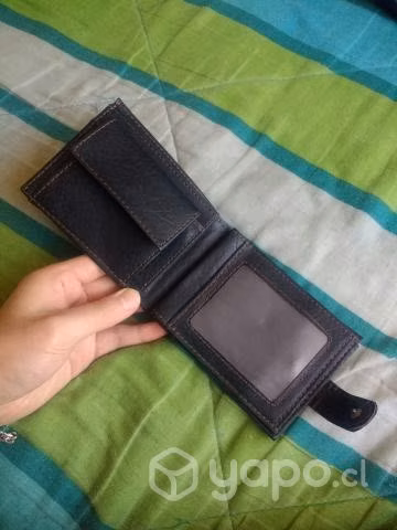 Billetera de cuero