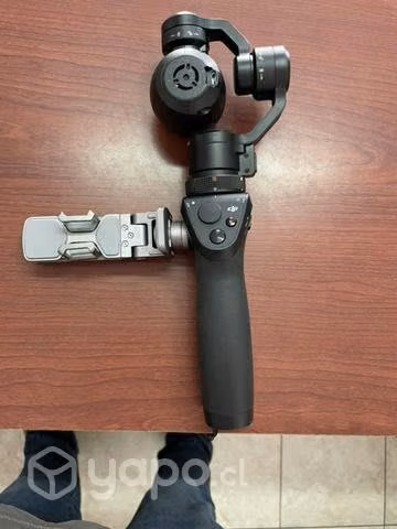 Estabilizador gimbal Dji osmo - Imagen 2