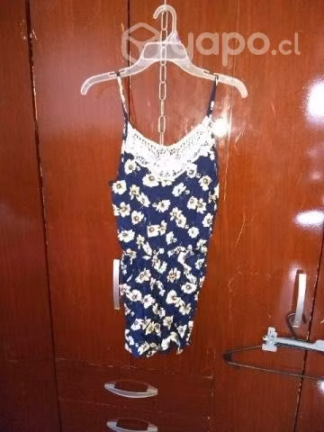 Enterito floreado talla M