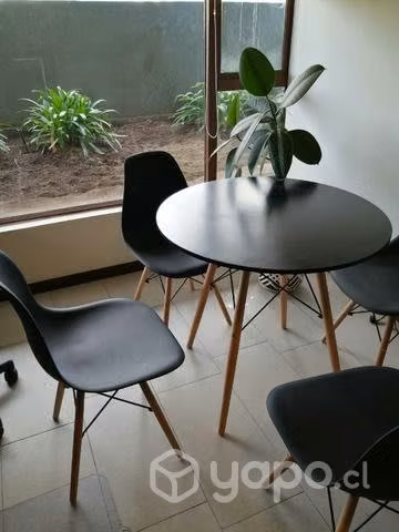 Sillas Eames con regalo
