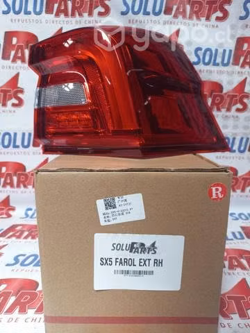 DFM Dongfeng SX5 foco trasero exterior derecho