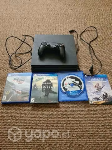 Playstation 4 slim (ps4) 1 TB usada