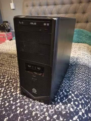 Computador escritorio