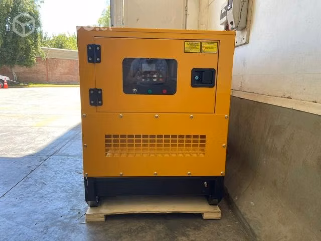 Generador de 20 kvA trifásico diésel