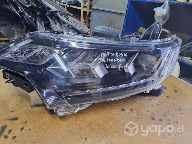 Óptico izquierdo mitsubishi outlander