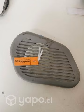 Tapa Parlante Trasera Der Pick Up 2.2 2016
