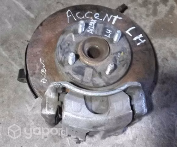 Masa Hyundai Accent izquierdo