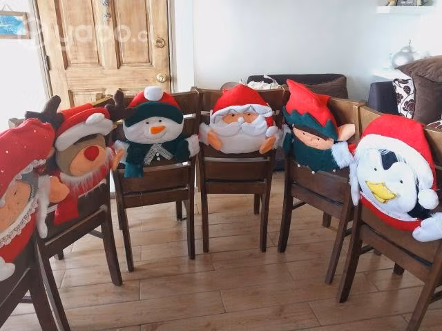 Bellos cubresilla navideños hechos a mano