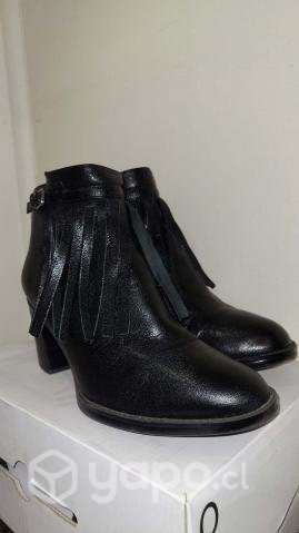 Botines Mujer NATURALIZER Talla 38 - Imagen 2