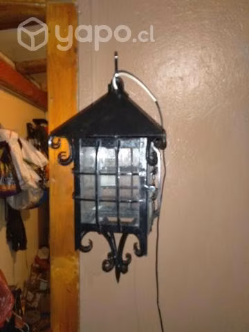 Farol de fierro forjado esta completo