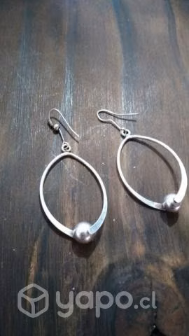 Cadena de plata.