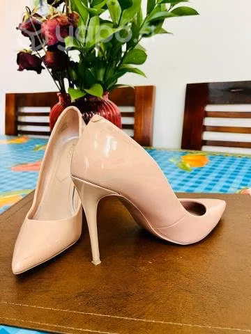 Zapatos aldo rosa
